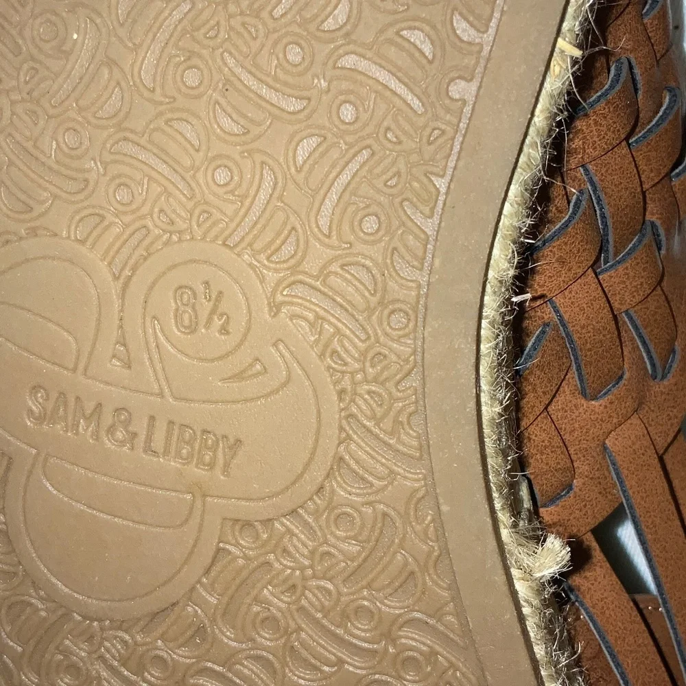 Sam & Libby Asha Espadrilles Sz 8.5 Saddle Brown vegan Leather Slip On Sandals